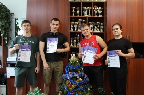 Студенты ФИиПО — победители спартакиады ВГСПУ по гиревому спорту