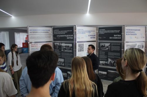 В ВГСПУ состоялась презентация выставки «Дни воинской славы России: о героях и сражениях»